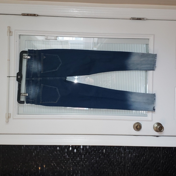 CELEBRITY ACE JEANS 👖 - Picture 4 of 4